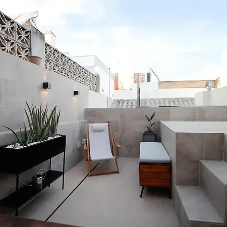 Komodo Gran Poder - Penthouse With Private Pool And Cozy Twin Bedroom Apartment