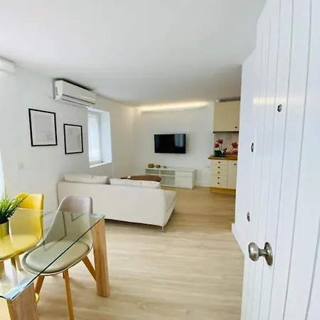Apartment Mini Loft Con Patio En La Alameda De *