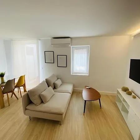 Mini Loft Con Patio En La Alameda De Apartment