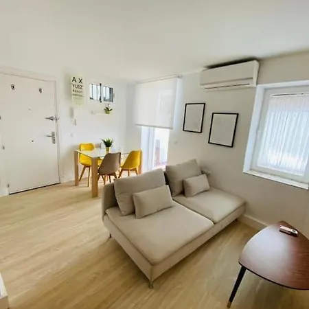 Mini Loft Con Patio En La Alameda De * Seville