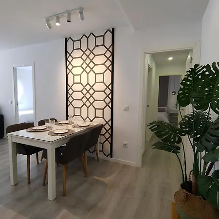 Apartment Casa Mallen, Con Amplia Terraza, En El Barrio De Nervion *