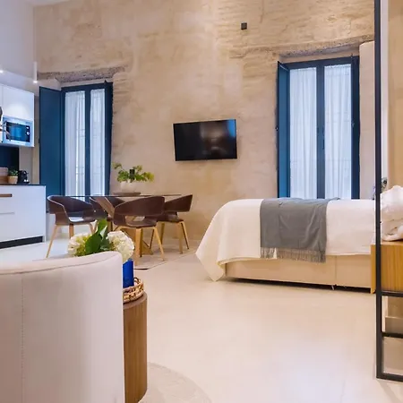 Luxurious With Jacuzzi In Casa Pilatos * Seville