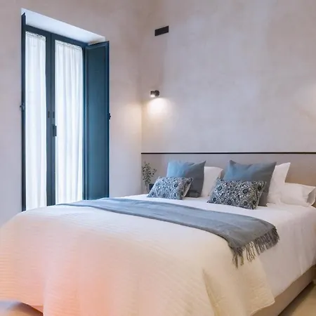 Luxurious Located In Casa Pilatos Apartment *