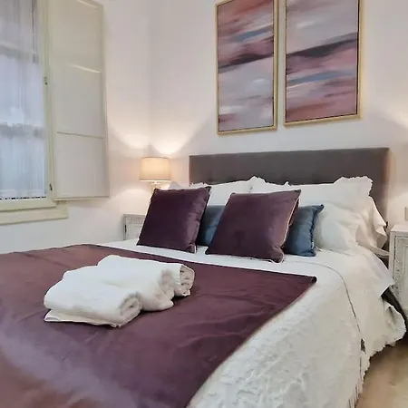 Apartment Precioso En Santa Cruz Lirio Bajo Seville