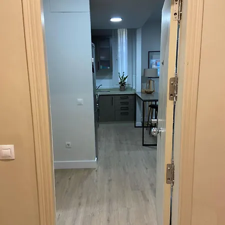 Lira Urban Apartment Seville