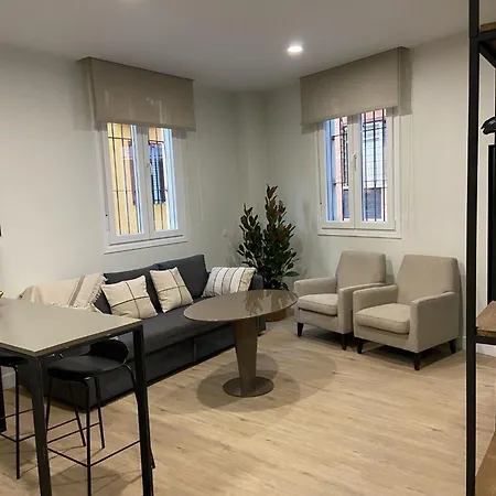Apartment Lira Urban *