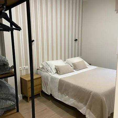 Lira Urban Apartment Seville