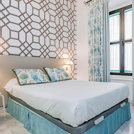 Smartr Duenas Apartment Seville