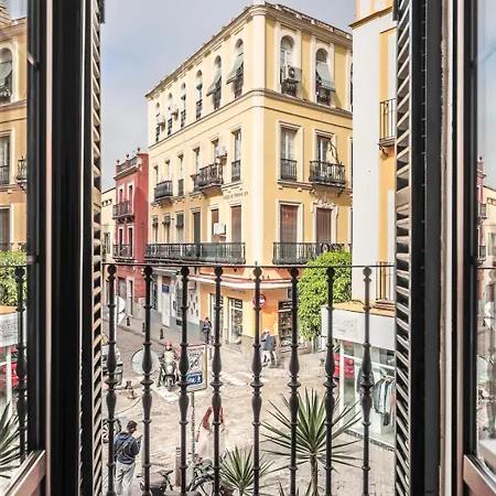 Bonito Estudio En Calle Feria * Sevilla