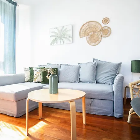Azz Torre De La Plata Apartment Seville