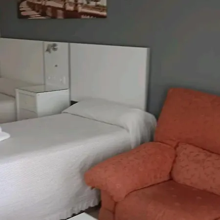 Triana, 5 Mins Centro Apartment