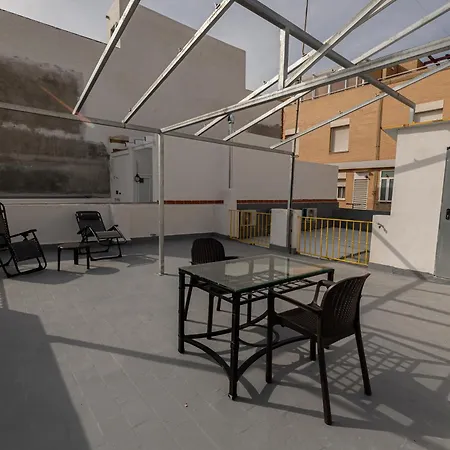 Lemon House Share And Enjoy Apartment