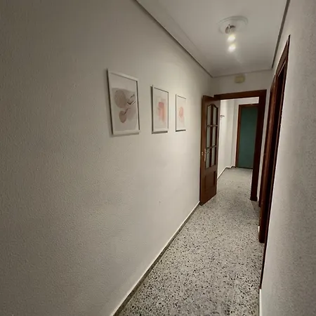 En Apartment *