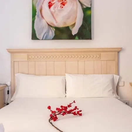 Apartment Aitana En Alvarez Quintero Seville