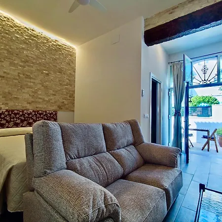 Apartment Estudiovintage. Heliopolis Seville