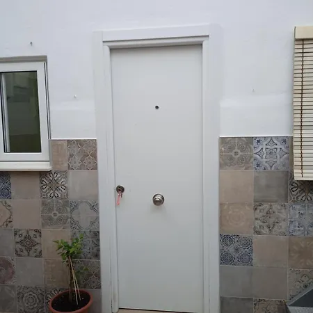 La Casa De Angela Homestay *