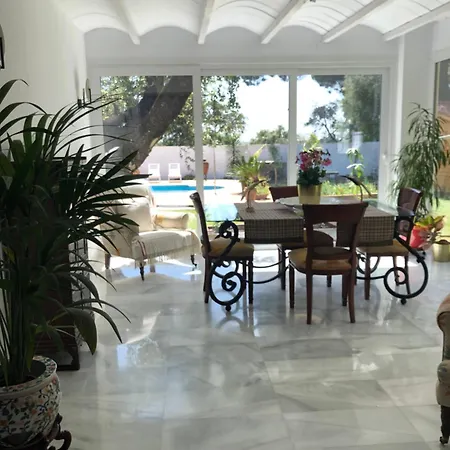 Juliana 3 Villa