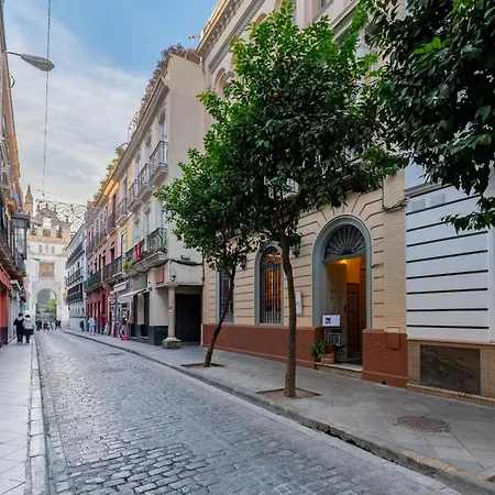 Arco De La Seda - Boutique * Seville