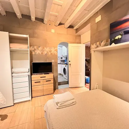 Somos Private * Sevilla