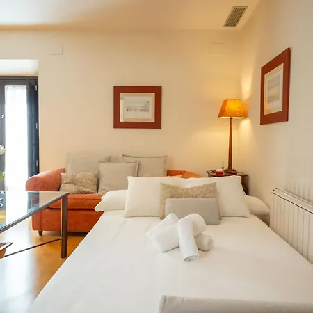 La Maestranza Charming One Or Two Bedrooms By Cityzen Seville