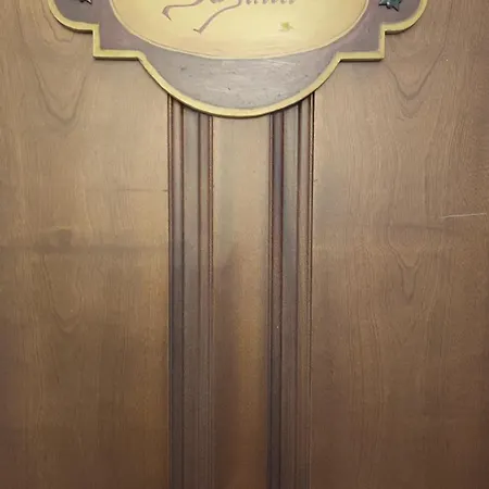 唐佩德罗宫酒店 酒店 *