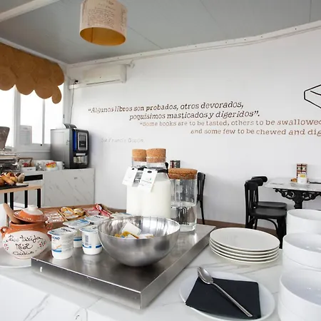 Hotel Casual De Las Letras 2*