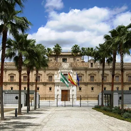 Hotel Alcoba Del Rey De 3*
