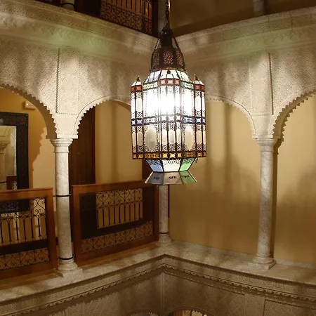 Hotel Alcoba Del Rey De 3*