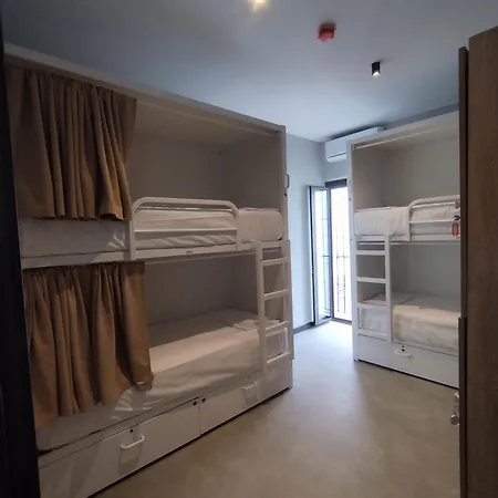 Hostel Sweet