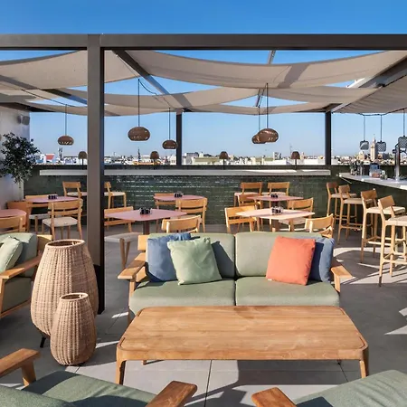 Catalonia Santa Justa Hotel 4*