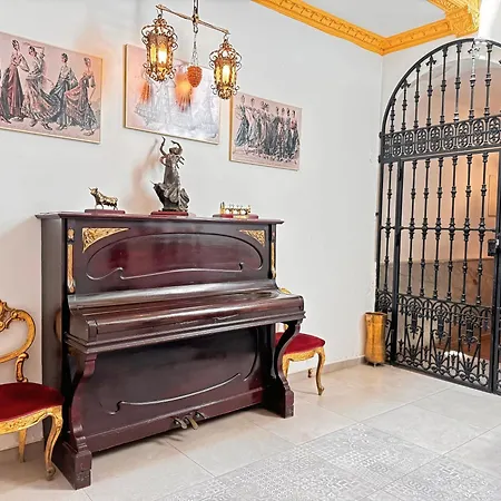 Palace-house Hercules * Σεβίλλη