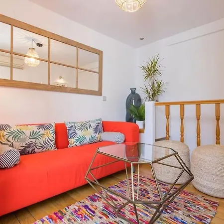 Holiday home Casa Entera Con Piscina Privada