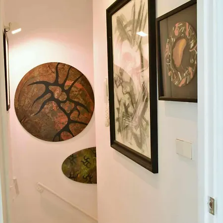Apartment Atico De Arte Banado En Sol Seville