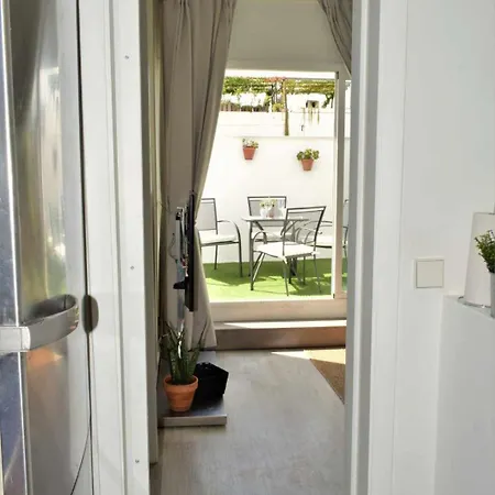 Apartment Atico De Arte Banado En Sol Seville
