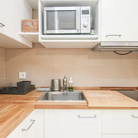 Apartment Charming In The Center - 10m Walk Isla Magica *