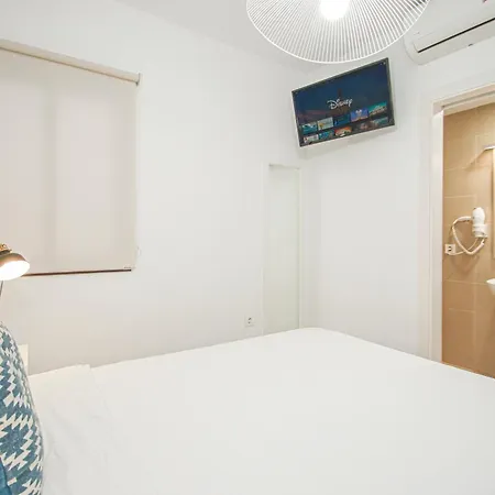 Apartment Charming In The Center - 10m Walk Isla Magica *