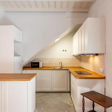 Romana Kindly Apartment *
