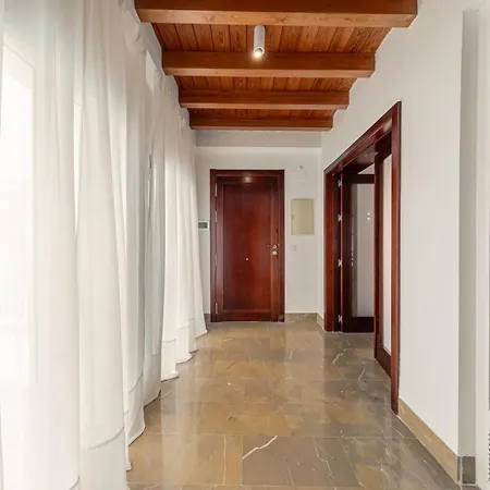 Apartment Isg Puerta Jerez 21 *
