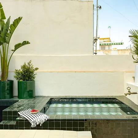 Ohliving San Vicente Apartment Seville