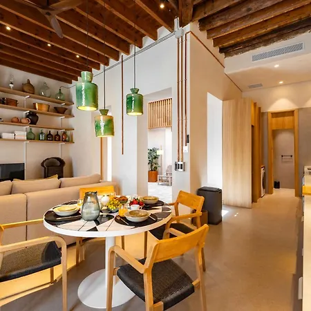 Ohliving San Vicente * Seville
