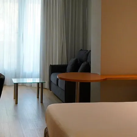 Silken Al-andalus Palace Hotel 4*