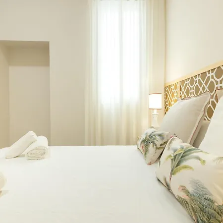 Apartment Rt41 Triana Deluxe *