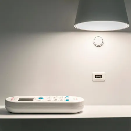 Isg Cuna 10 Seville