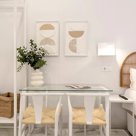 Isg Cuna 10 Apartment *