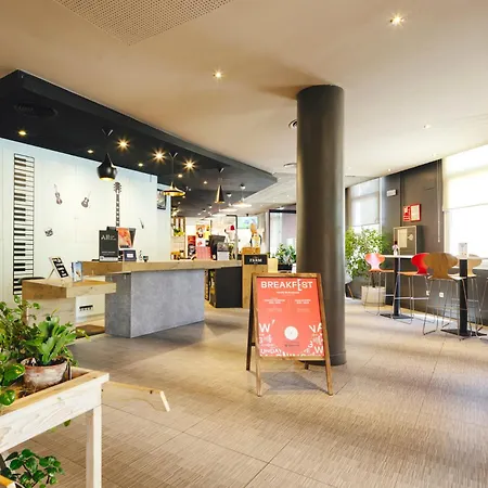 Otel Ibis *