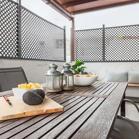 Fantastico Atico 2 Hab Y Gran Terraza Privada Seville