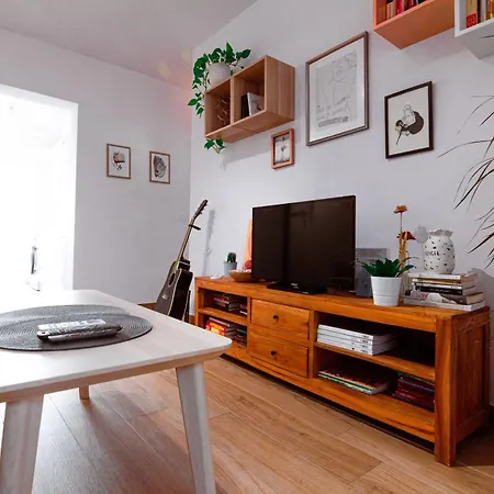 Edomus Feria Y Flamenco Apartment