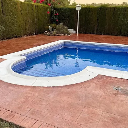 Chalet La Ramira Homestay Seville