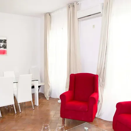 Casas Y Patios De *