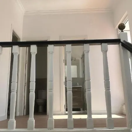 Los Remedios Coliving Pensión *